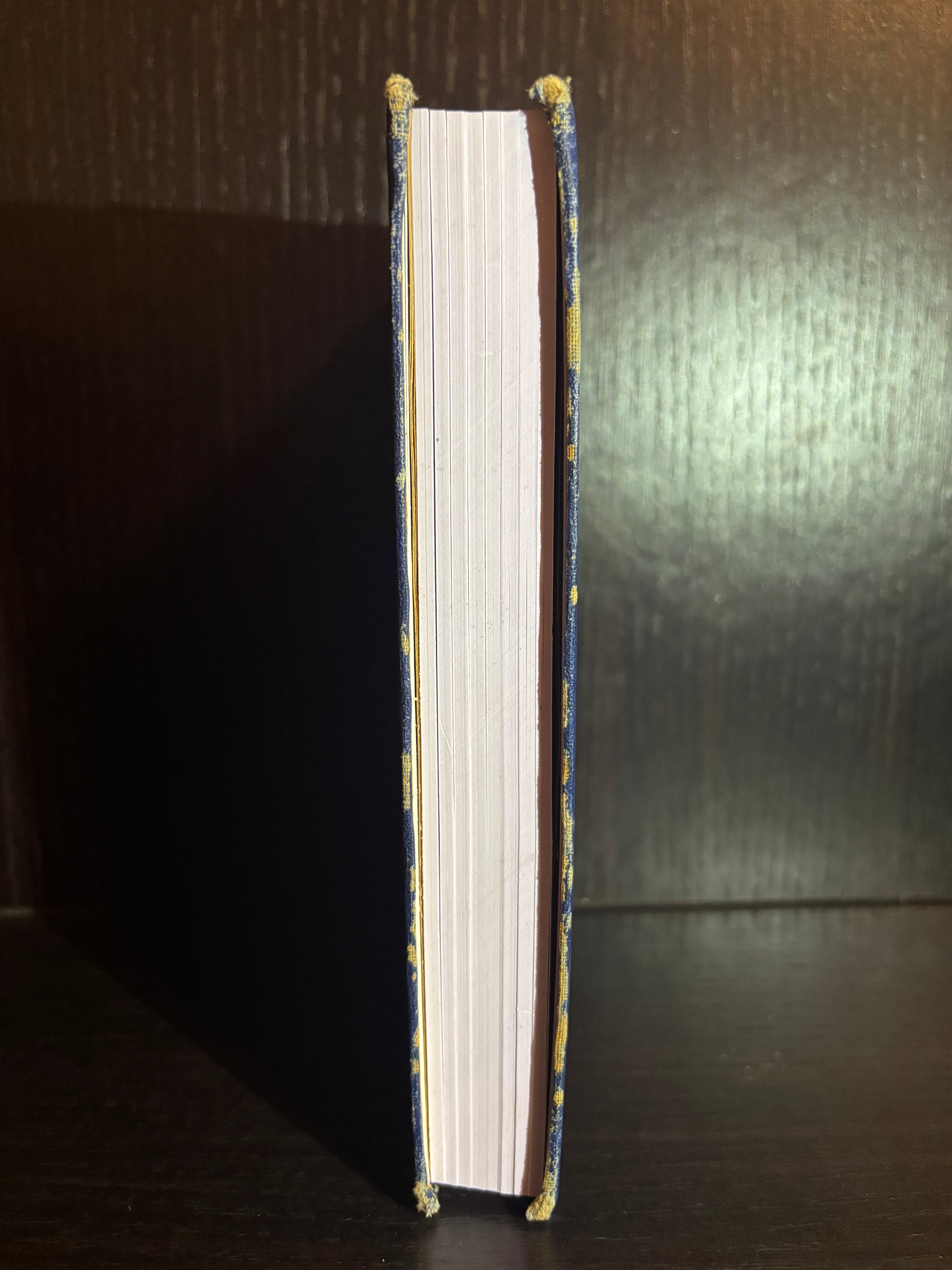 English-French Dictionary (1982) Plain Notebook